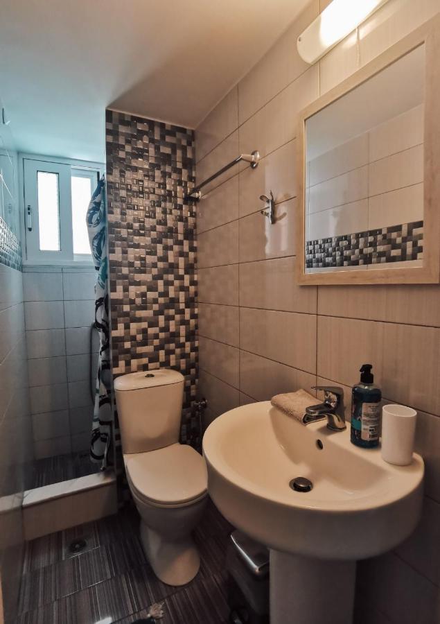 Efrosini Downtown Apartment Chalkís Exteriér fotografie